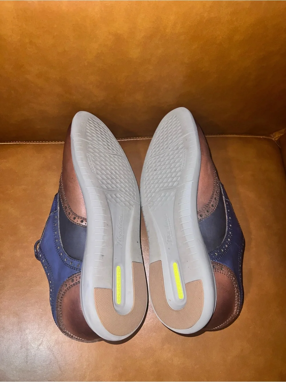 Florsheim Tan Brown & Navy Blue Colourblocked Leather Brogues men’s size 10.5W